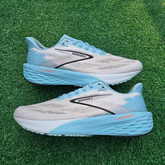 Brooks Shoes - Brooks Launch Sky Blue - Women's running shoes- size 8